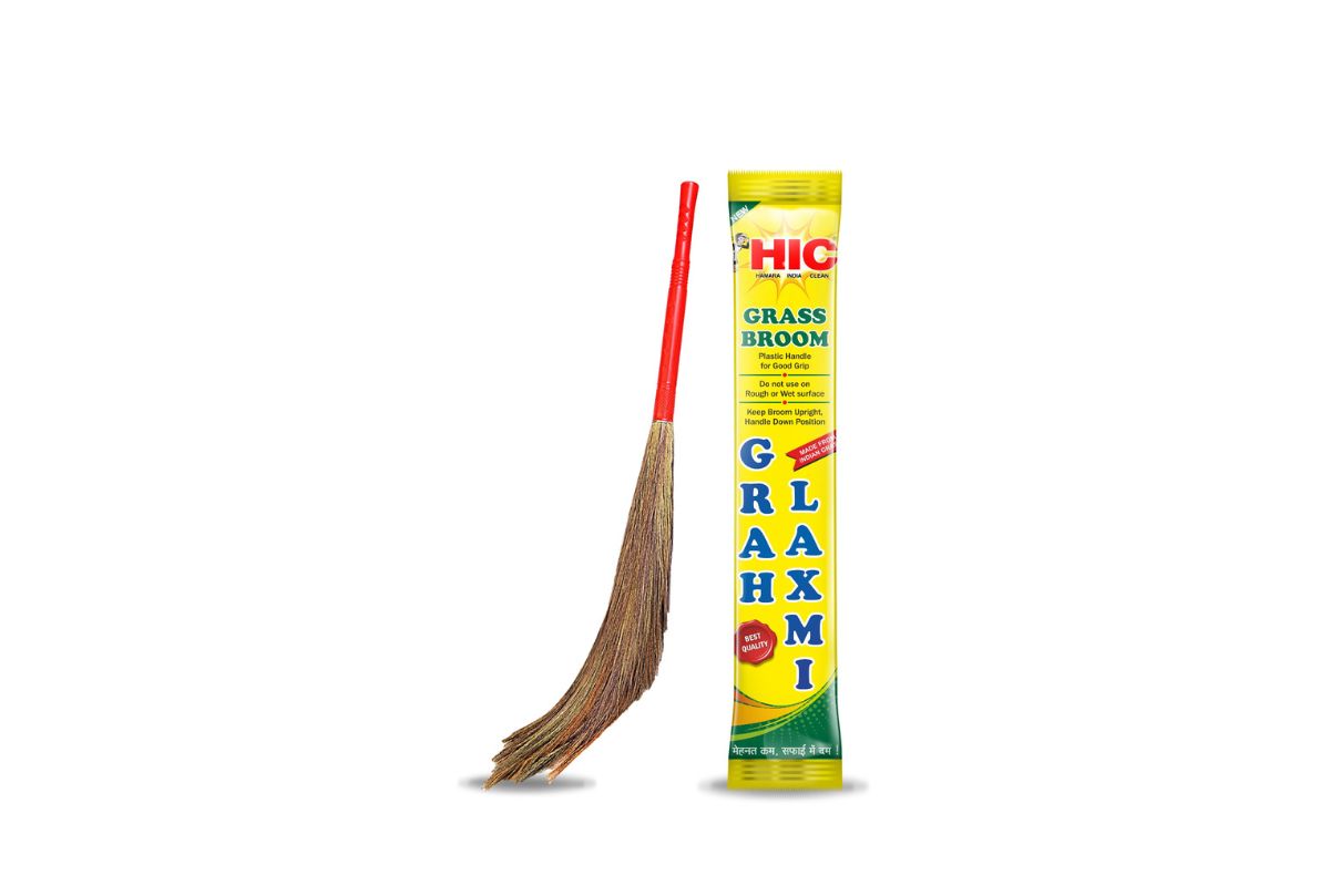 Grass Broom (Jhadu)