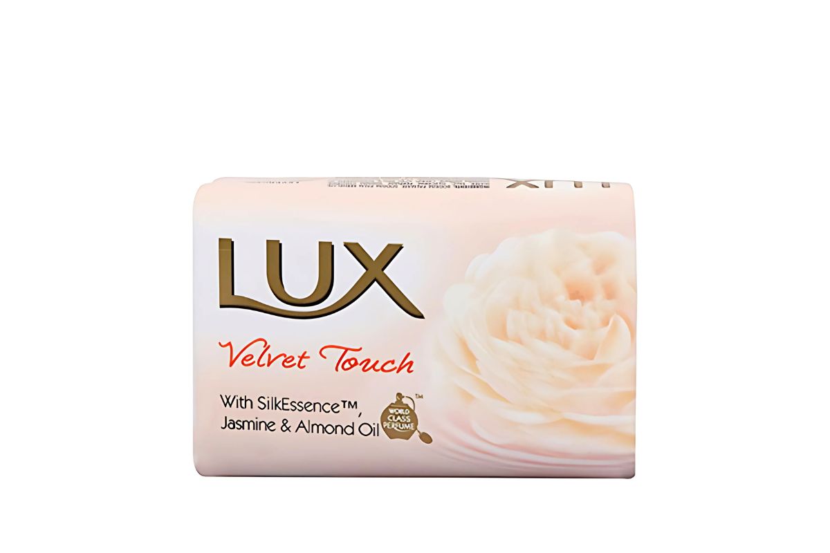 Lux Soap Bar Velvet Touch